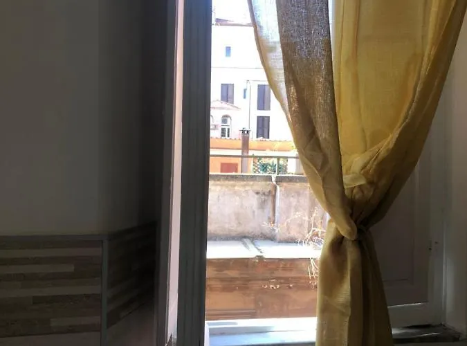 Apartament Domus Incantevole Vicino Colosseo Foro Rzym