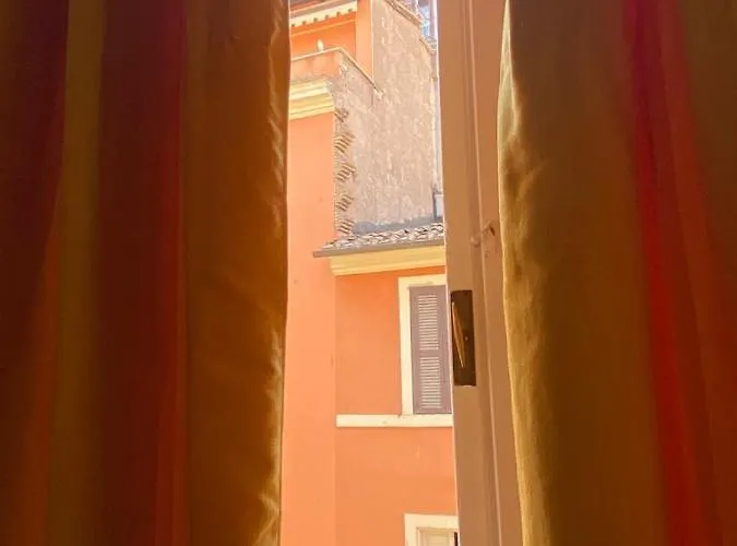 Apartament Domus Incantevole Vicino Colosseo Foro Rzym