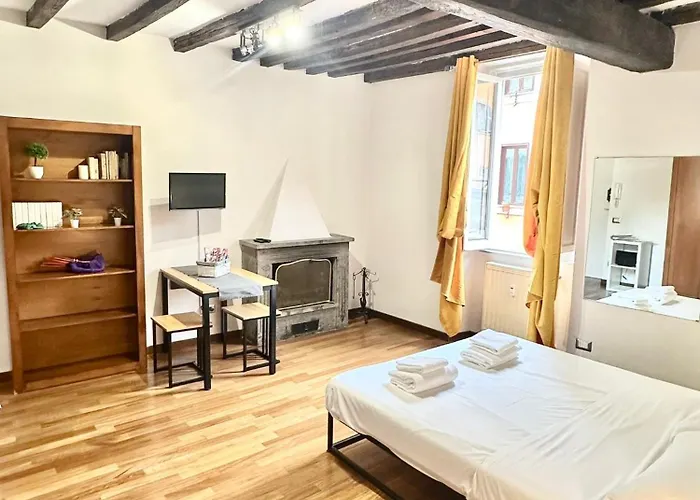 Domus Incantevole Vicino Colosseo Foro Apartament